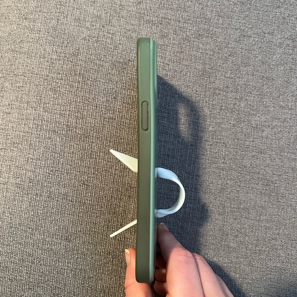 iPhone 13 Pro Max - Picture 5 of 5